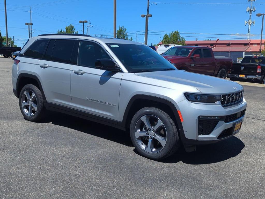 New 2026 Jeep Grand Cherokee Limited