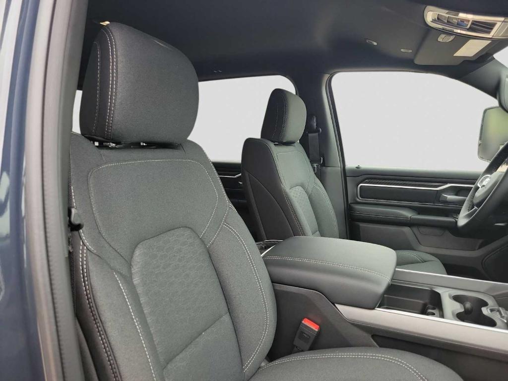 2026 RAM 1500 BIG HORN — миниатюра 18
