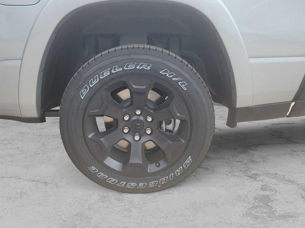 2026 RAM 1500 LONE STAR thumbnail 12