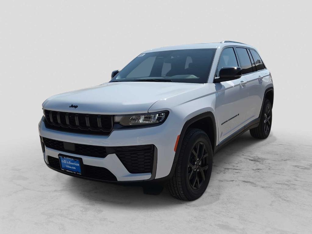 New 2026 Jeep Grand Cherokee Laredo