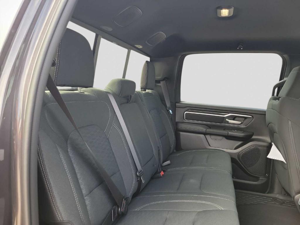 صورة مصغرة 17 لـ 2026 RAM 1500 LONE STAR