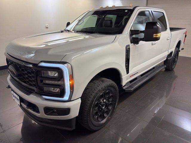 2026 FORD F-250 LARIAT 照片 3