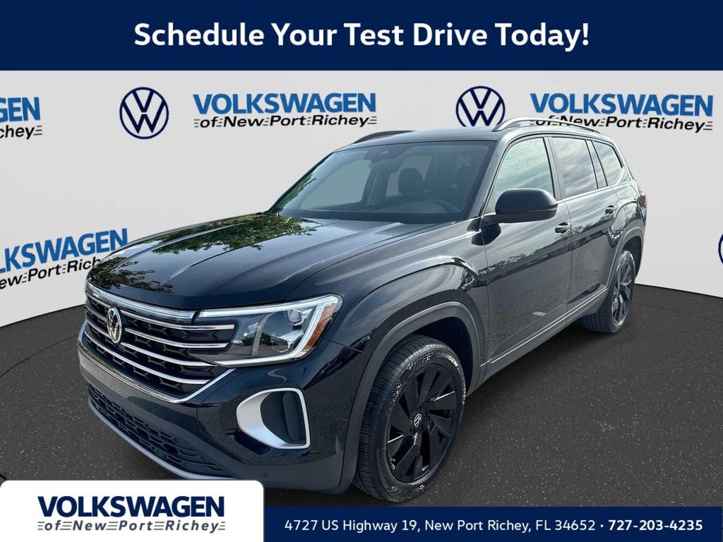 New 2026 Volkswagen Atlas 2.0T SE w/Technology