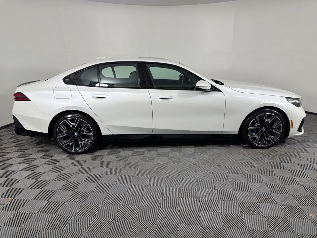 2026 BMW 540 I XDRIVE — фото 4