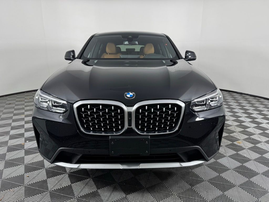 صورة 2 لـ 2025 BMW X4 XDRIVE30I