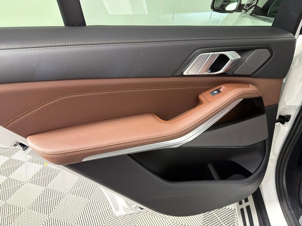 2026 BMW X5 XDRIVE40I — миниатюра 15