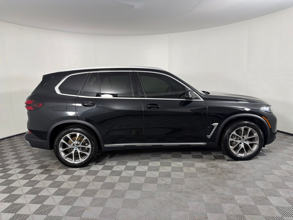 2026 BMW X5 XDRIVE40I photo 4