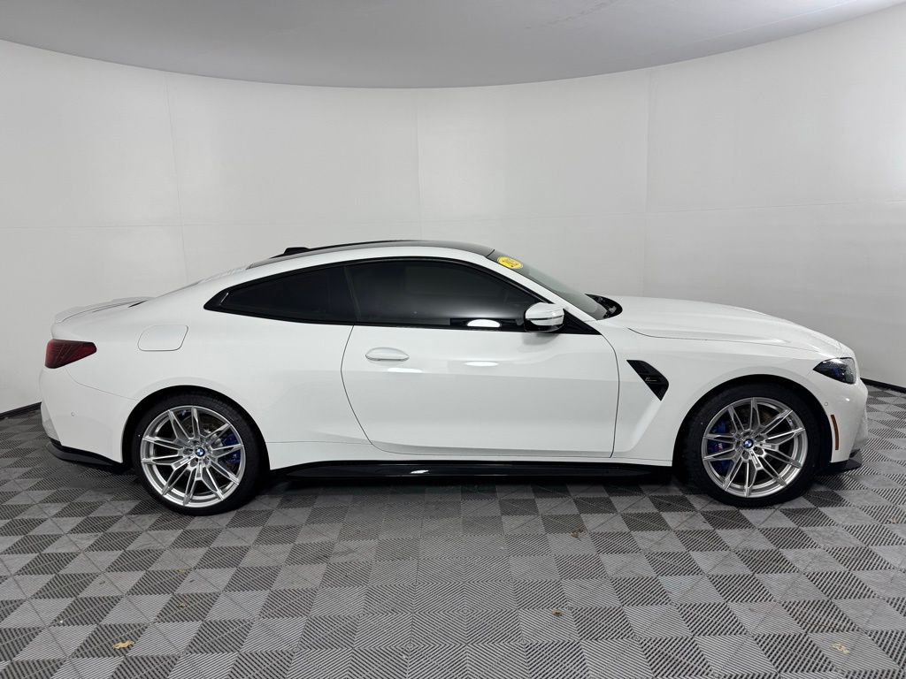 صورة 2 لـ 2025 BMW M4 COMPETITION