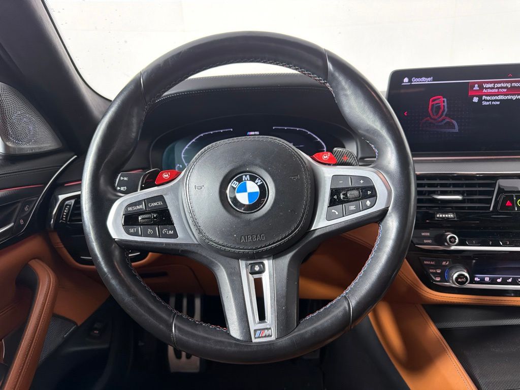 صورة مصغرة 19 لـ 2023 BMW M5 BASE