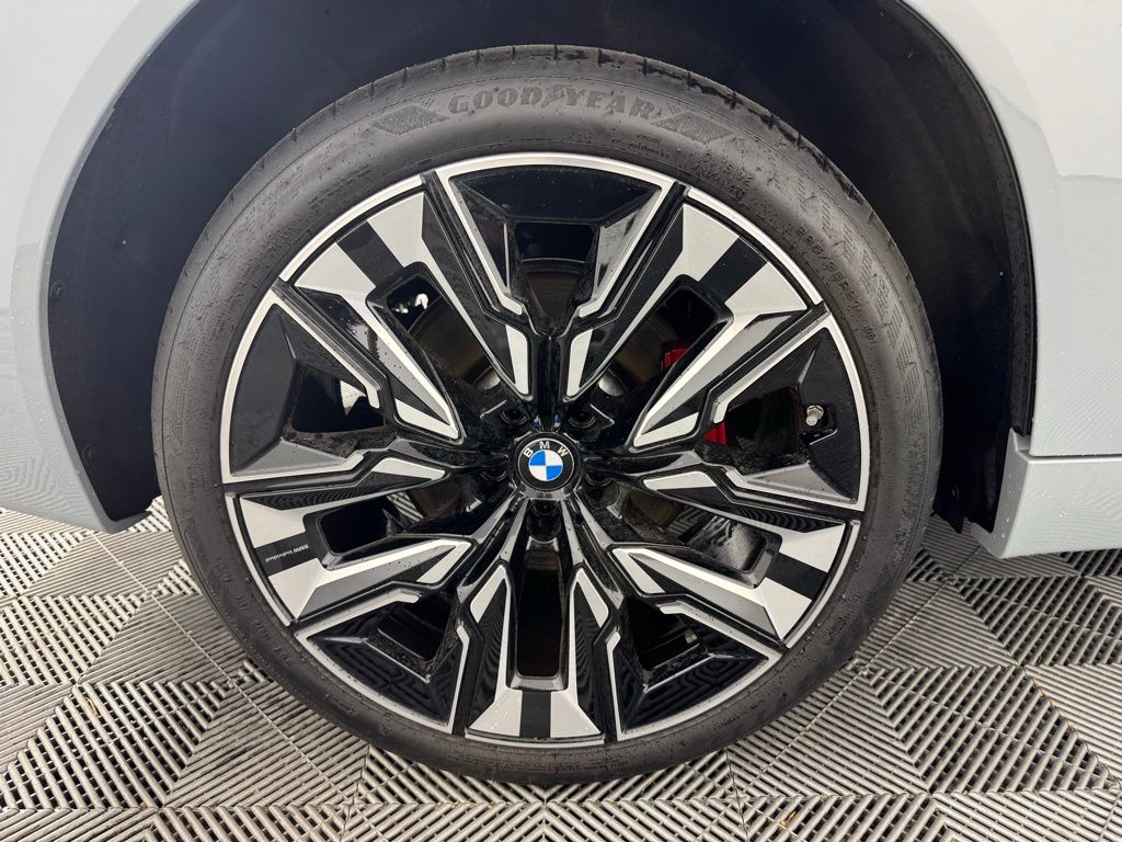 صورة 8 لـ 2025 BMW X3 30 XDRIVE