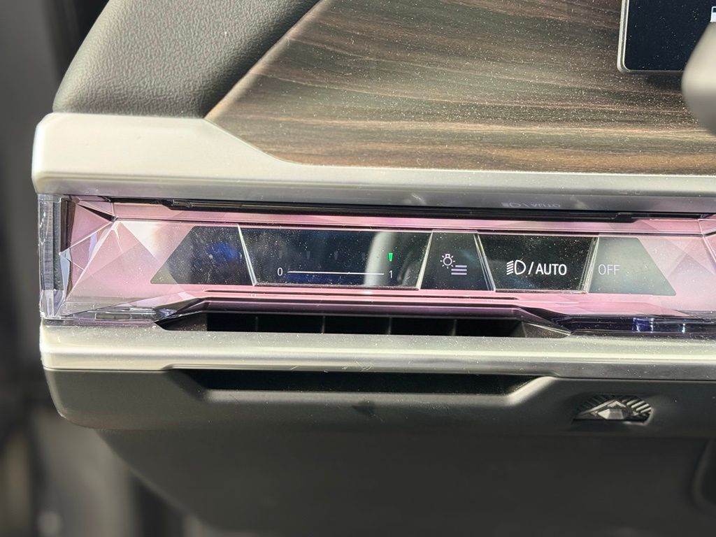 صورة مصغرة 15 لـ 2023 BMW 740 740I