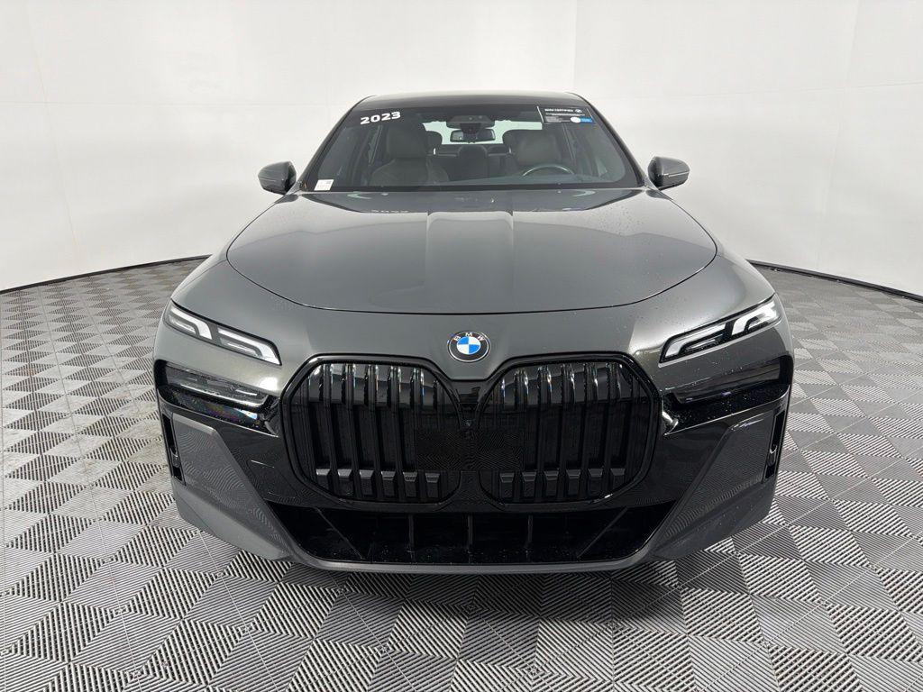 2023 BMW 760 760I XDRIVE photo 2