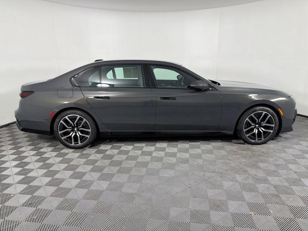 2023 BMW 760 760I XDRIVE photo 4