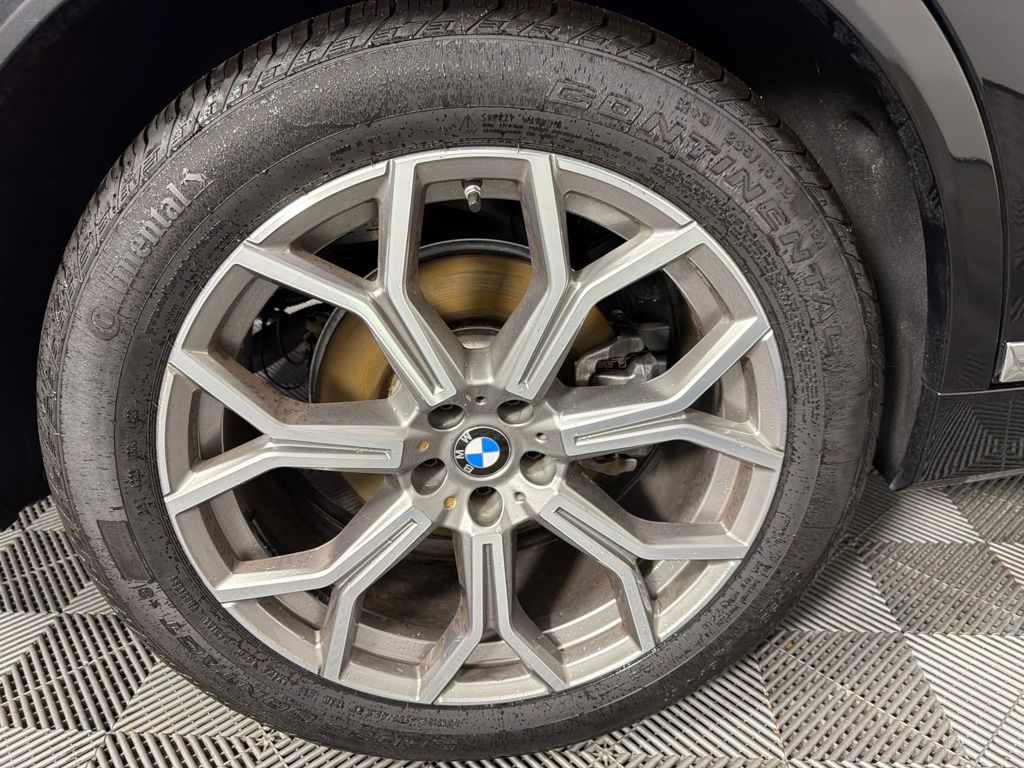 صورة مصغرة 12 لـ 2023 BMW X7 XDRIVE40I