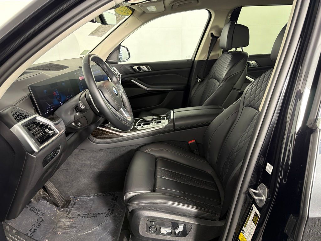 صورة مصغرة 25 لـ 2023 BMW X7 XDRIVE40I