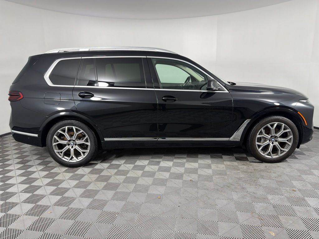 صورة 4 لـ 2023 BMW X7 XDRIVE40I