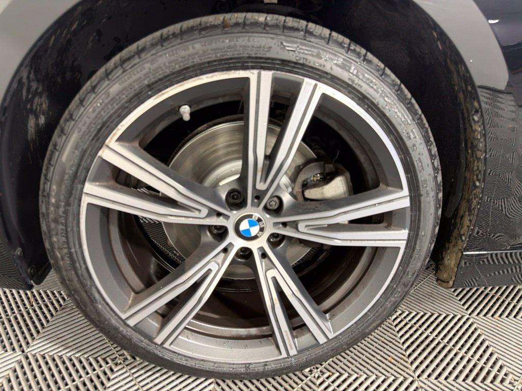 صورة مصغرة 10 لـ 2024 BMW 330 I XDRIVE
