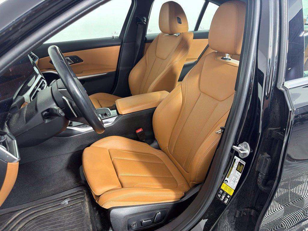 صورة مصغرة 23 لـ 2024 BMW 330 I XDRIVE