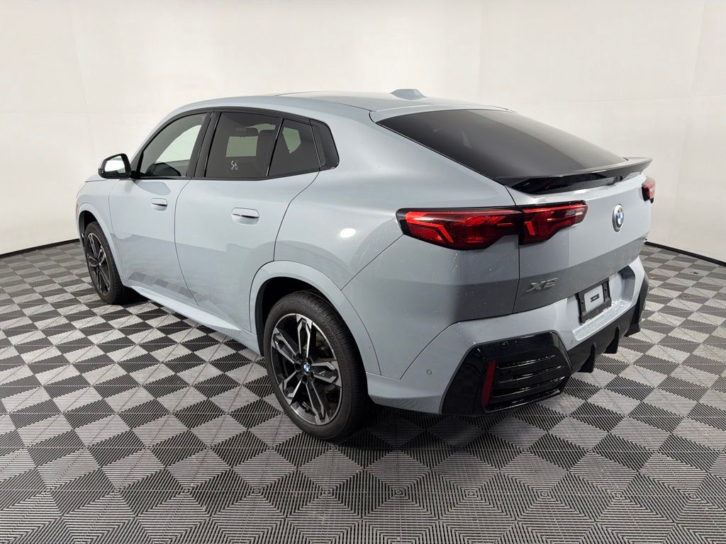 2025 BMW X2 XDRIVE28I 照片 7
