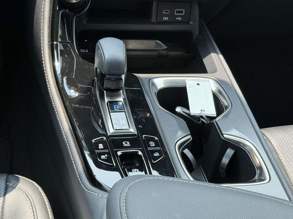 صورة مصغرة 19 لـ 2026 Lexus NX 350 BASE