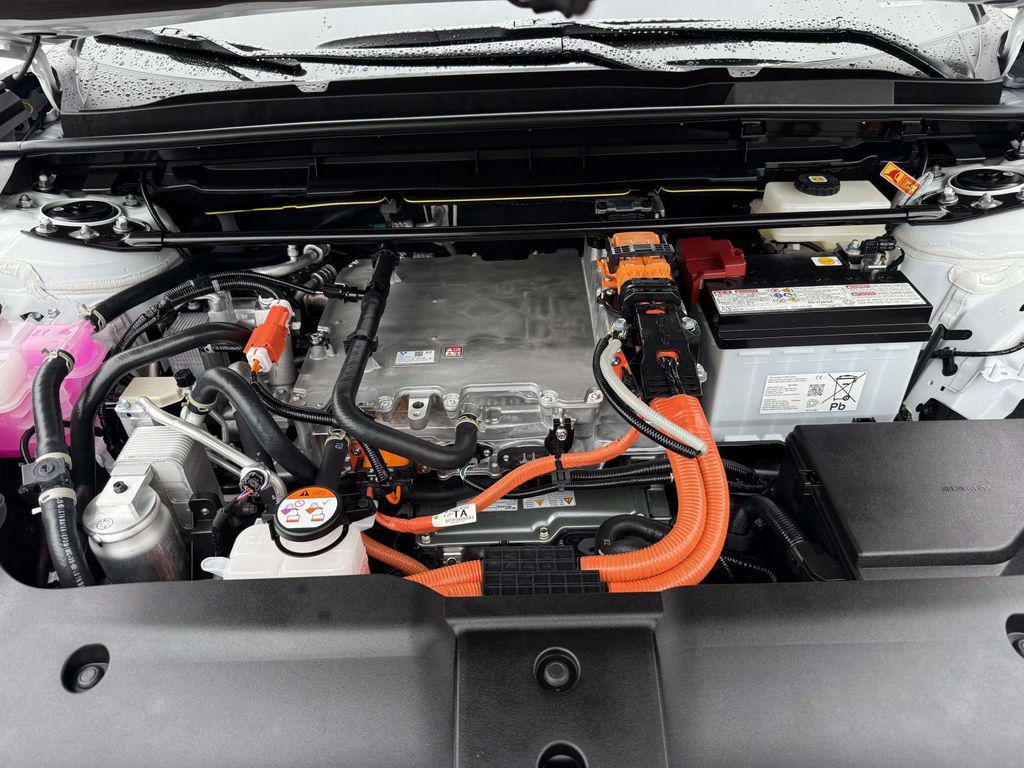 صورة مصغرة 27 لـ 2026 Lexus RZ 450E LUXURY