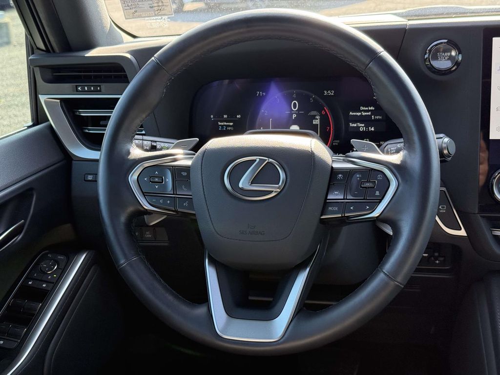 صورة 9 لـ 2024 Lexus GX 550 OVERTRAIL