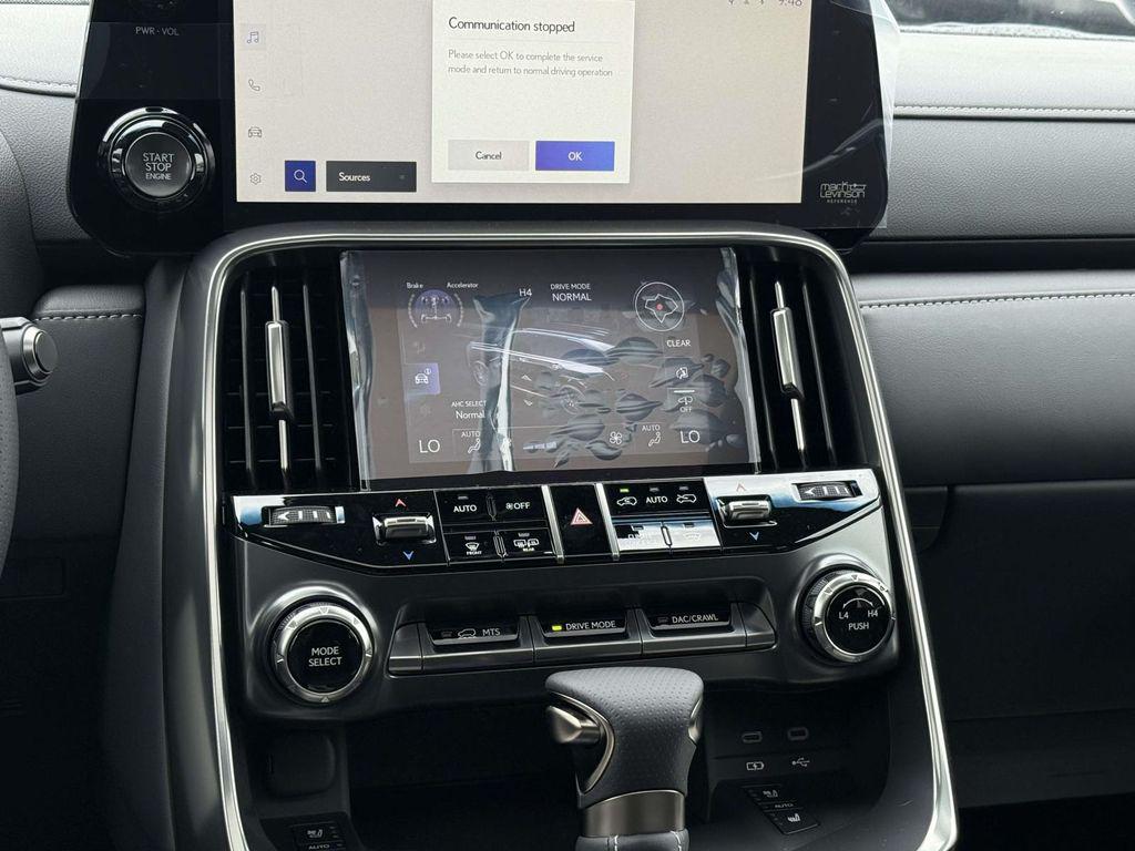 صورة مصغرة 14 لـ 2026 Lexus LX 600 F SPORT HANDLING