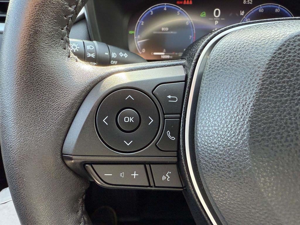 2023 Toyota RAV4 LIMITED — миниатюра 23