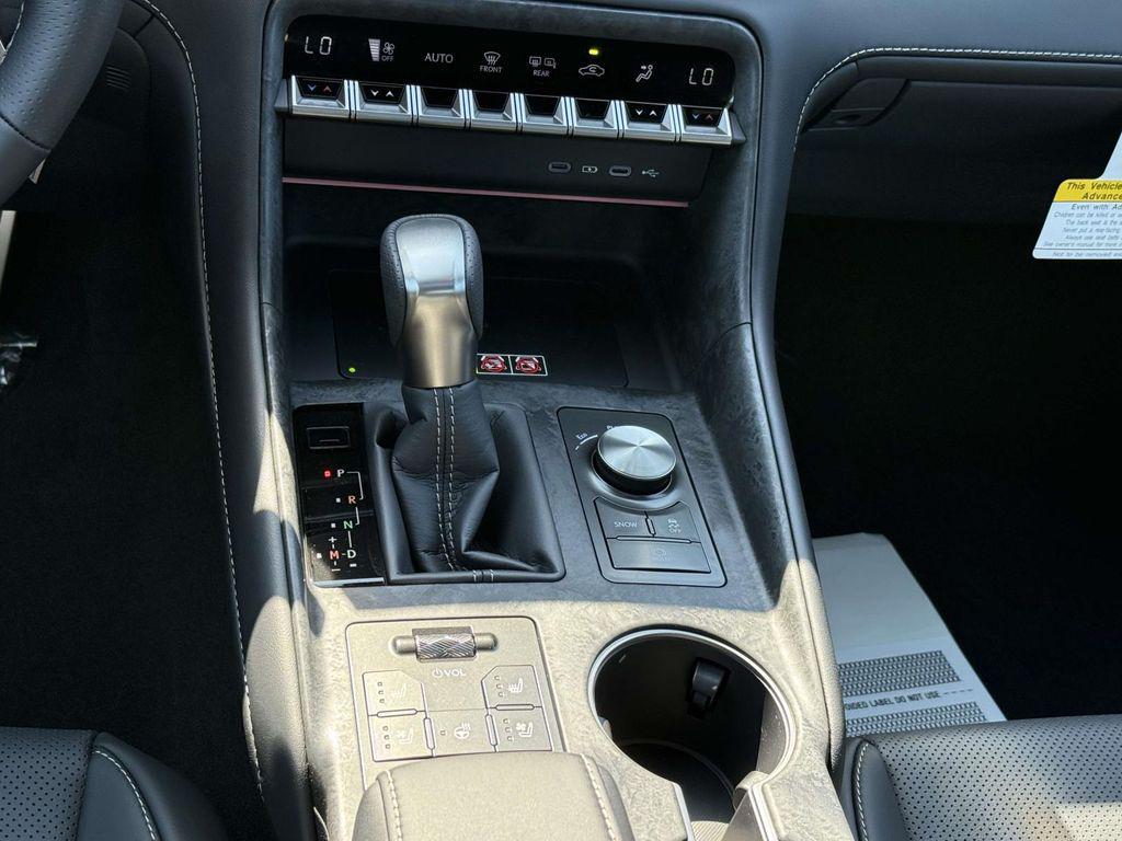 صورة مصغرة 15 لـ 2026 Lexus IS 350 F SPORT