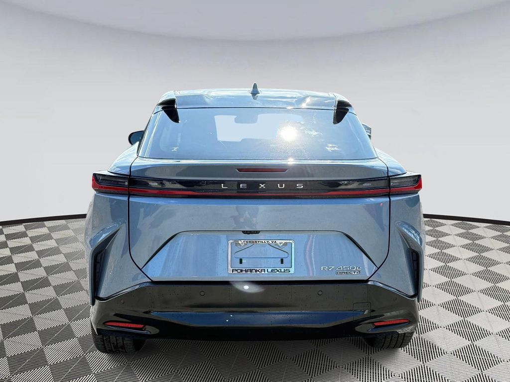 صورة مصغرة 3 لـ 2023 Lexus RZ 450E PREMIUM