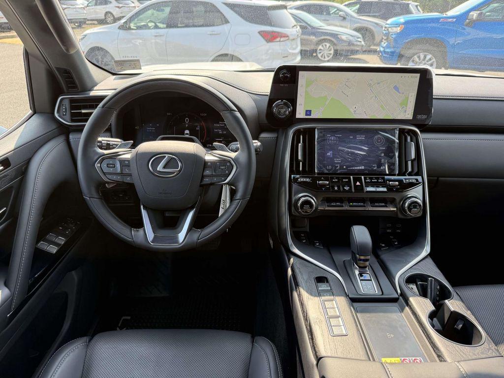 2025 Lexus LX 700H LUXURY — фото 8