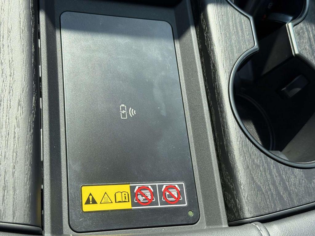 صورة مصغرة 25 لـ 2025 Lexus LX 700H LUXURY
