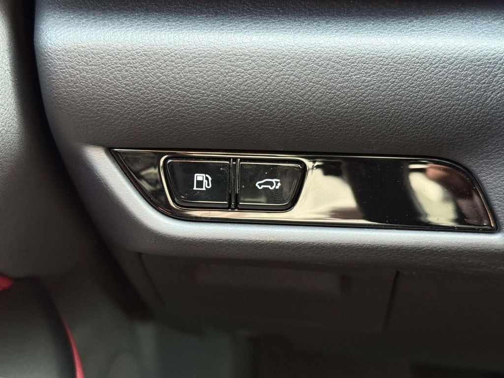 صورة مصغرة 28 لـ 2026 Lexus NX 350 LUXURY