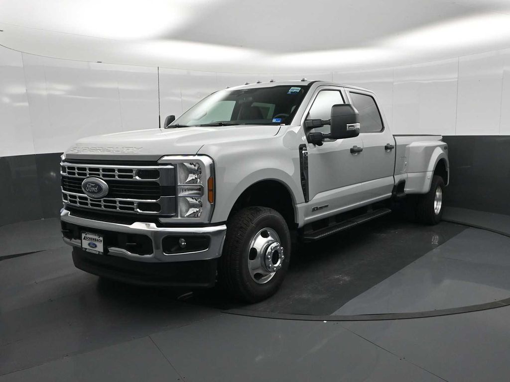 2026 FORD F-350 XLT 照片 4