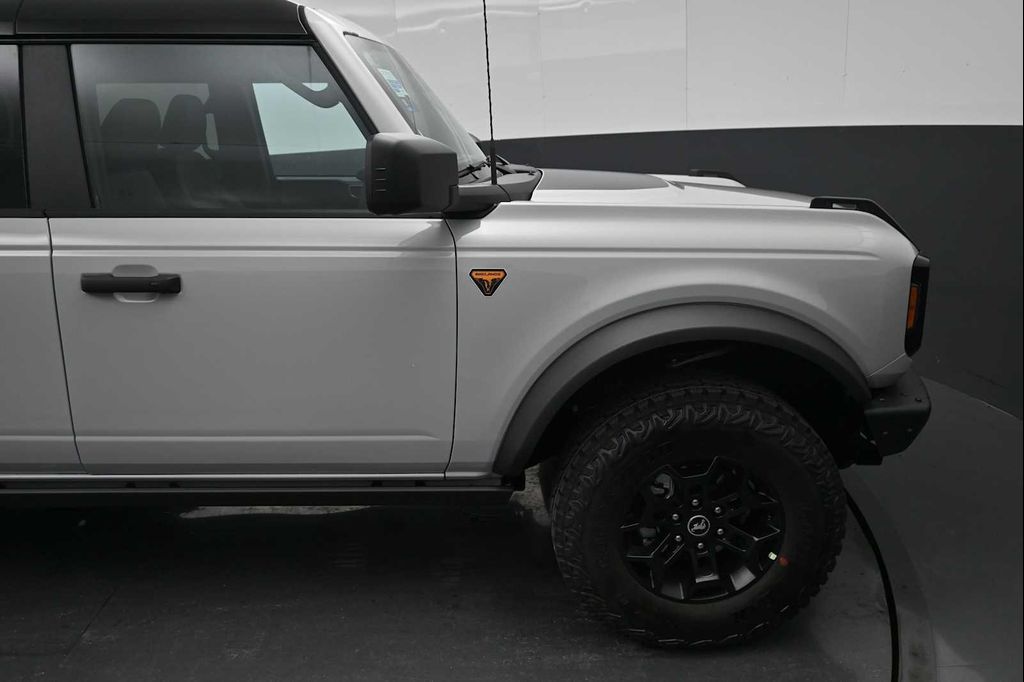 2026 FORD BRONCO BADLANDS 缩略图 12