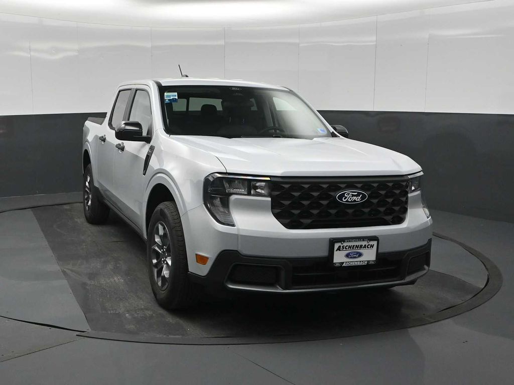 صورة 3 لـ 2026 FORD MAVERICK XLT
