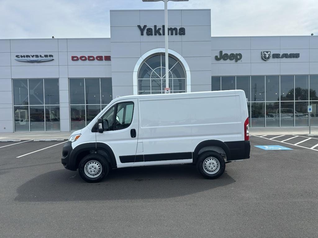 New 2026 RAM ProMaster 1500 Low Roof