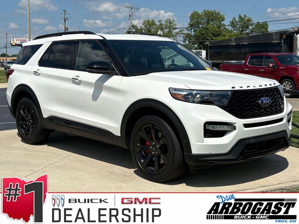 2023 FORD EXPLORER ST photo 1