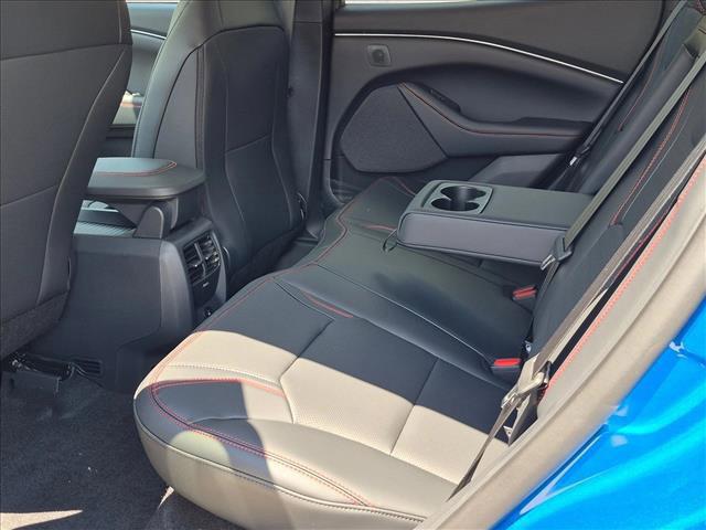 صورة مصغرة 14 لـ 2026 FORD MUSTANG MACH-E PREMIUM