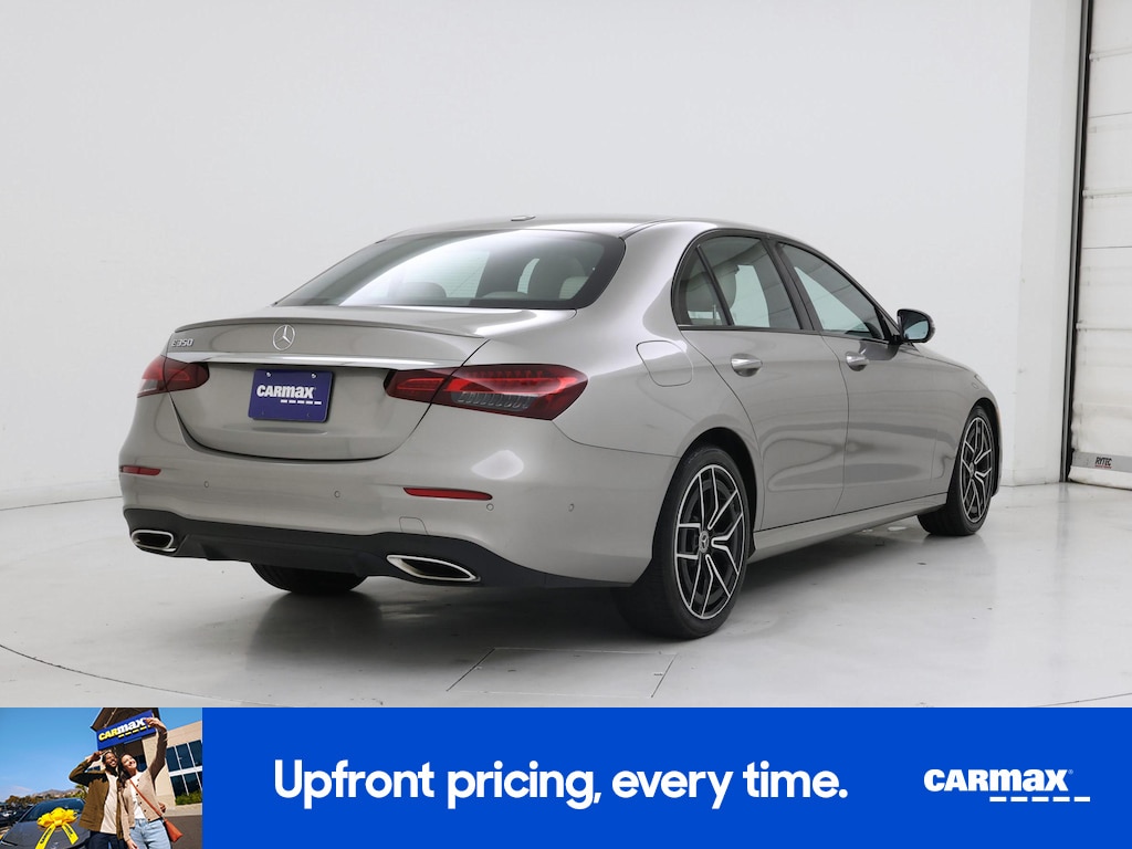 MERCEDES-BENZ E-CLASS - 10