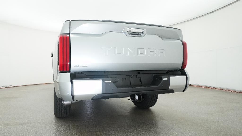 TOYOTA TUNDRA - 10