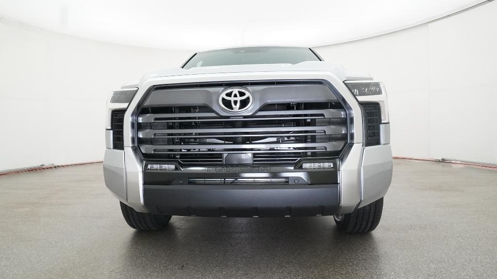 TOYOTA TUNDRA - 9