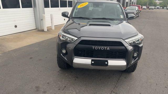 TOYOTA 4RUNNER - 6