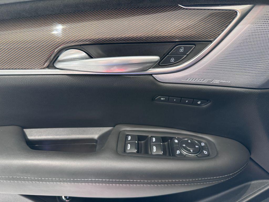 2024 Cadillac XT5 SPORT — миниатюра 26