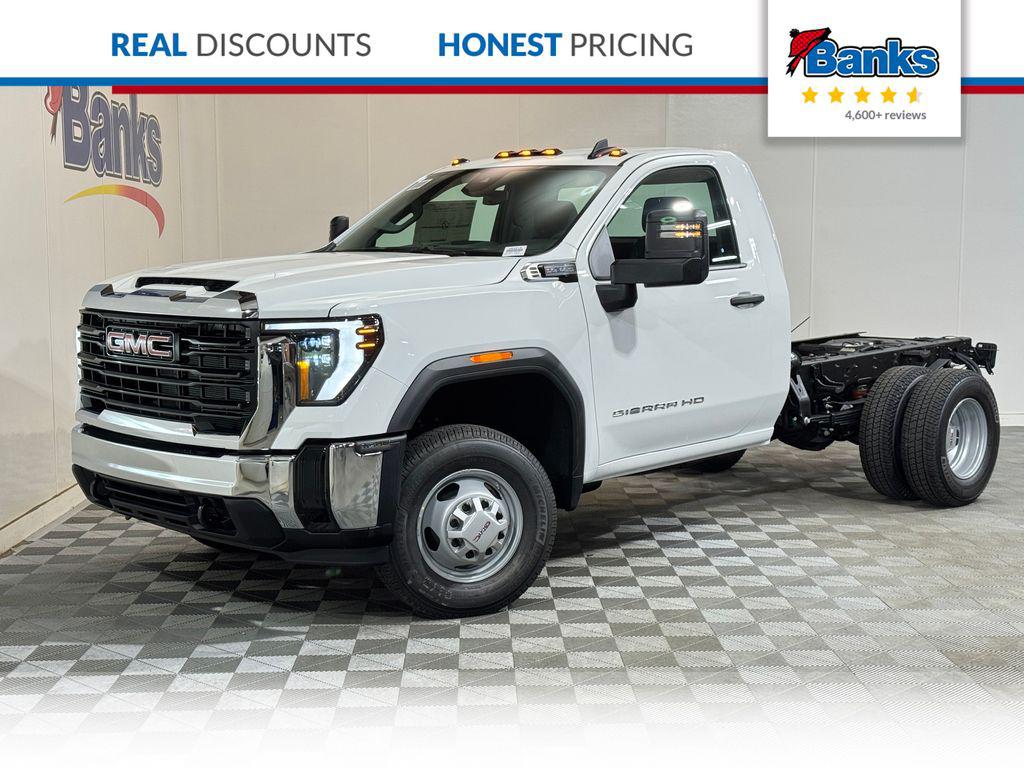 New 2026 GMC Sierra 3500 Base