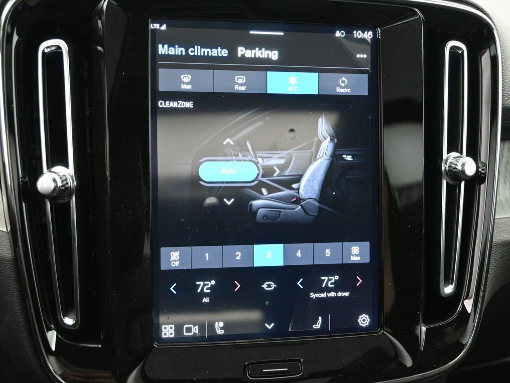 2025 Volvo XC40 B5 ULTRA DARK THEME — миниатюра 20