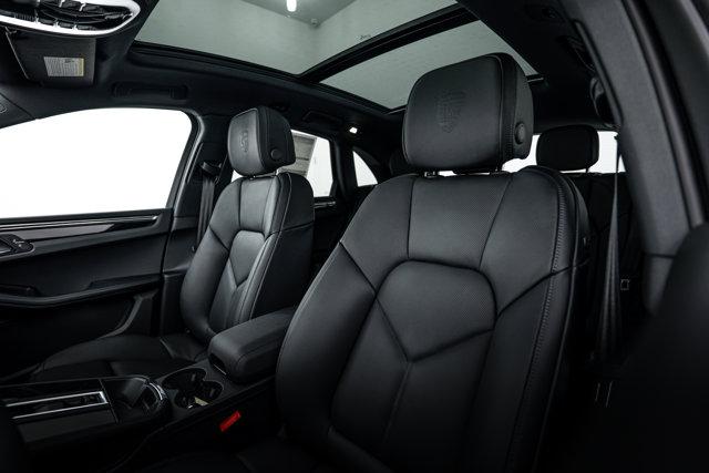 2026 Porsche MACAN — миниатюра 19