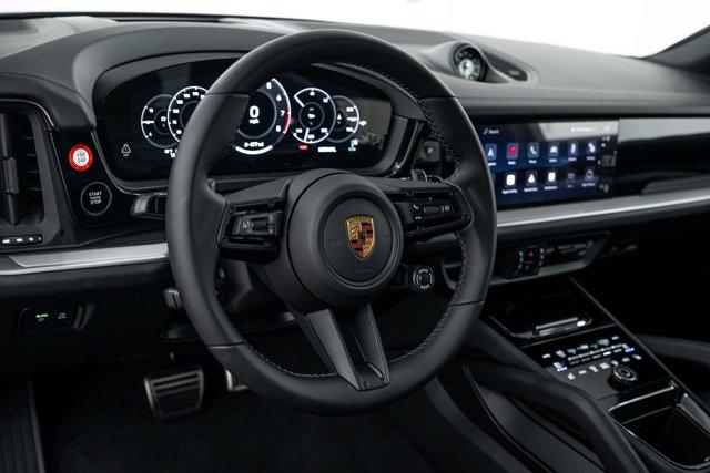 صورة 15 لـ 2026 Porsche CAYENNE S