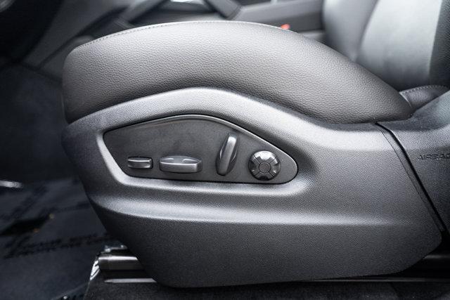 2026 Porsche CAYENNE BASE — миниатюра 18