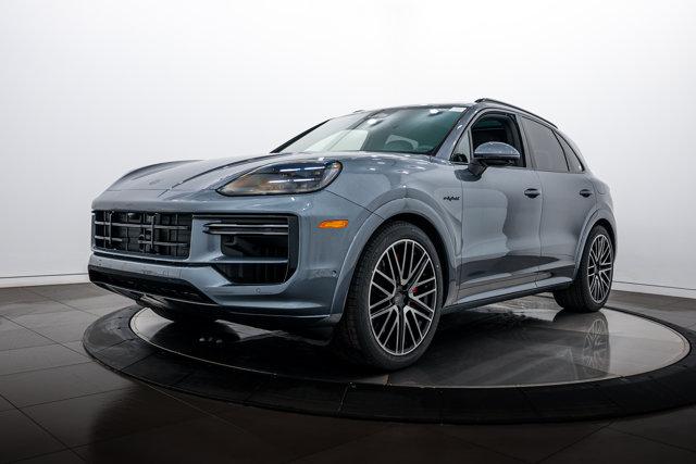 New 2026 Porsche Cayenne Turbo